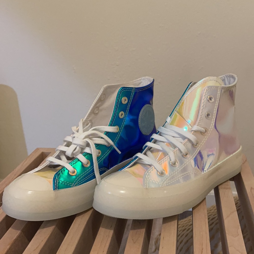 NEW Converse Chuck 70 Hi Iridescent/White